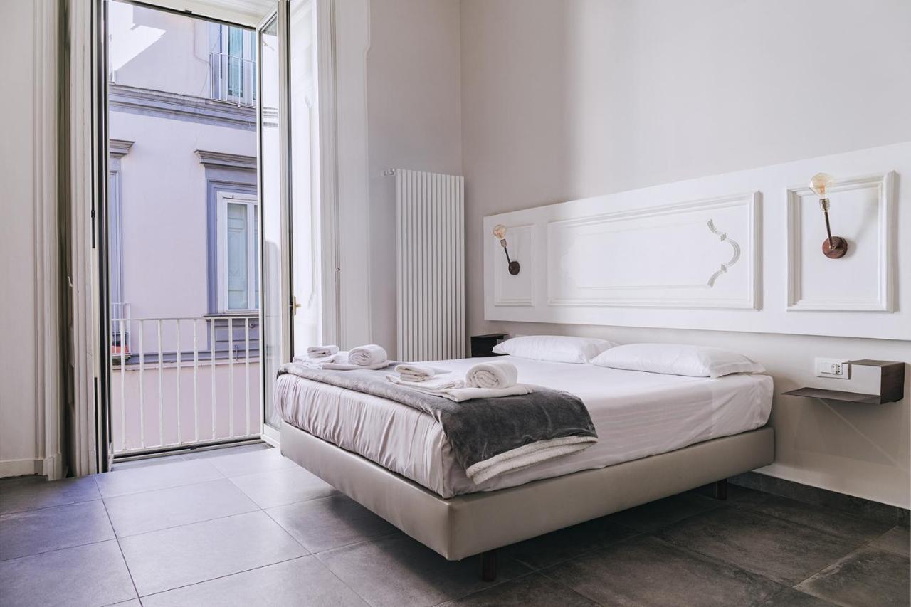 La Smorfia Otel Napoli Dış mekan fotoğraf