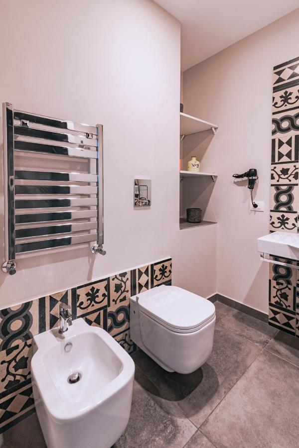 La Smorfia Otel Napoli Dış mekan fotoğraf