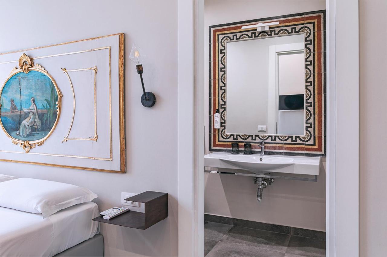 La Smorfia Otel Napoli Dış mekan fotoğraf